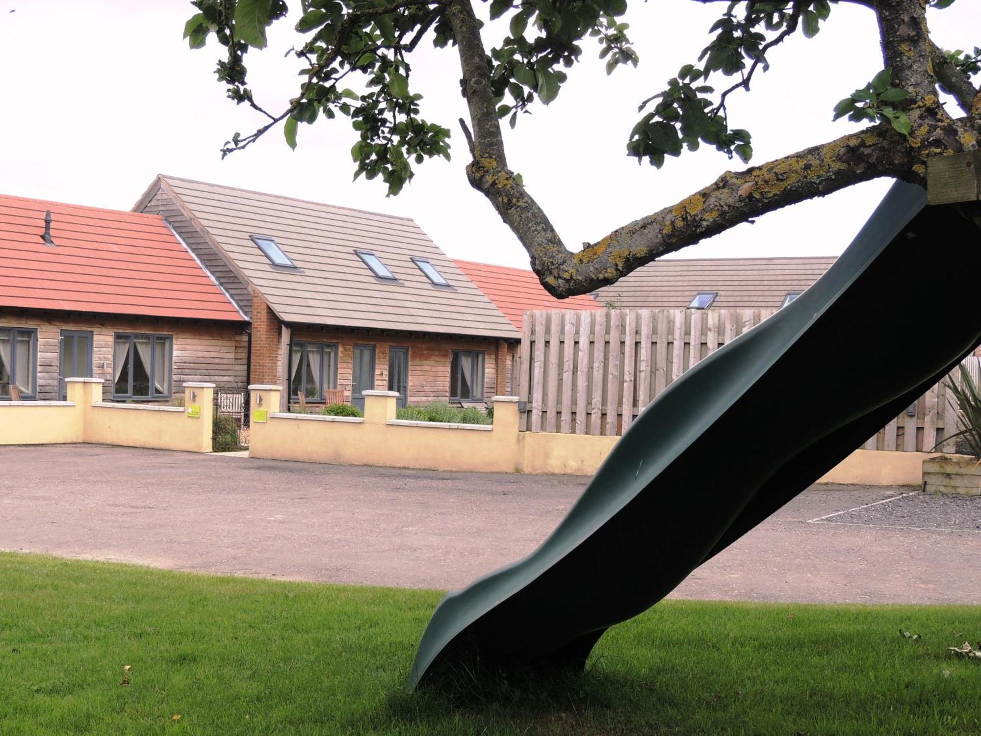 Elm Tree Farm Accommodation ميلتون كينيز المظهر الخارجي الصورة