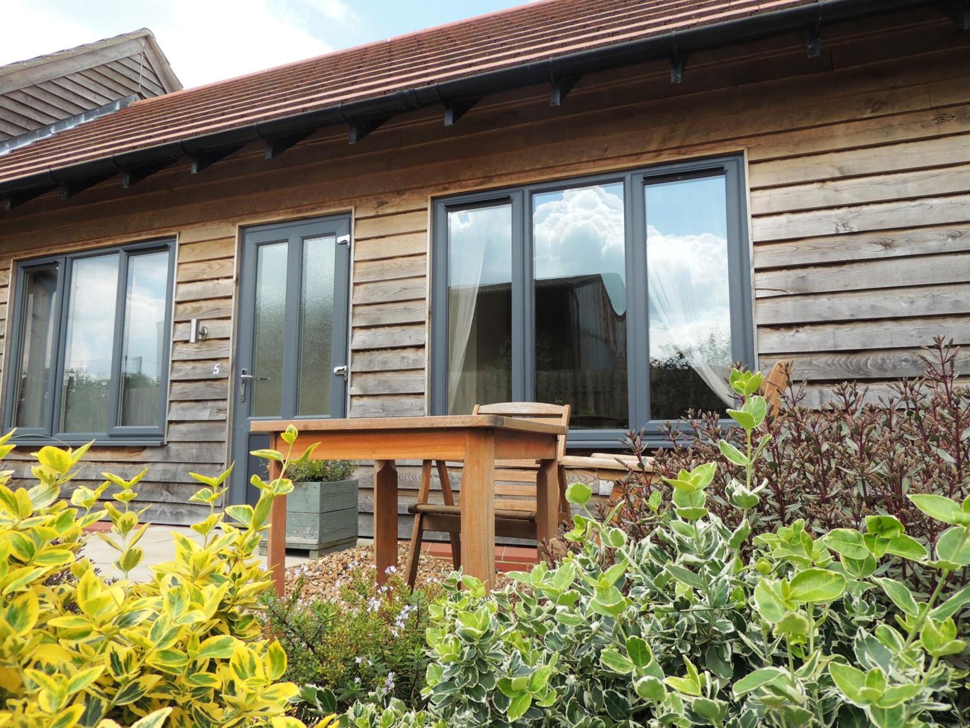 Elm Tree Farm Accommodation ميلتون كينيز المظهر الخارجي الصورة