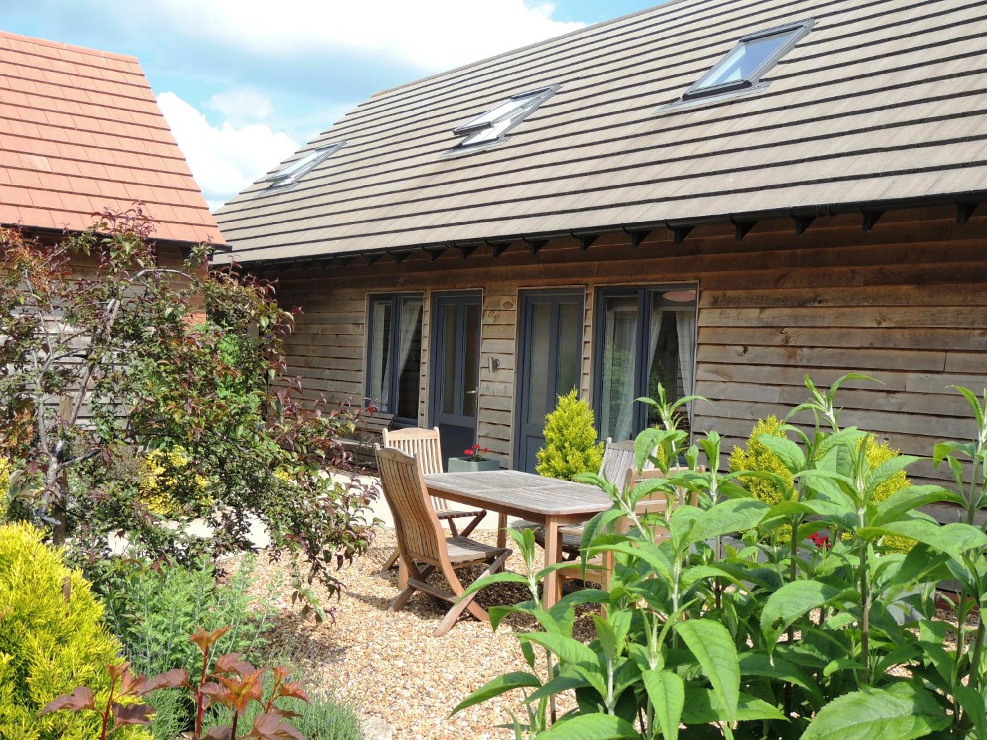 Elm Tree Farm Accommodation ميلتون كينيز المظهر الخارجي الصورة